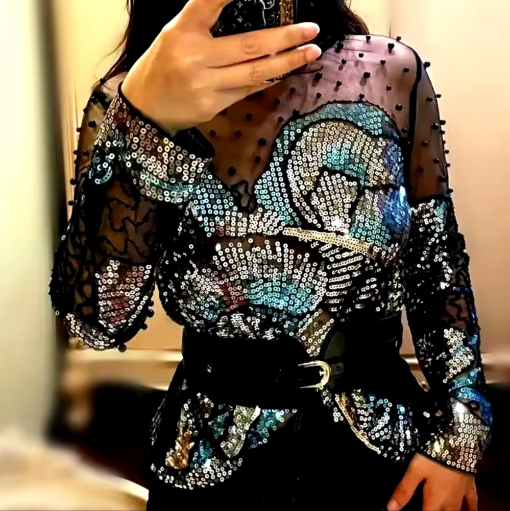 Luxury Women Sequins Floral Embroidery Golden Blouses - Picture 1 of 6